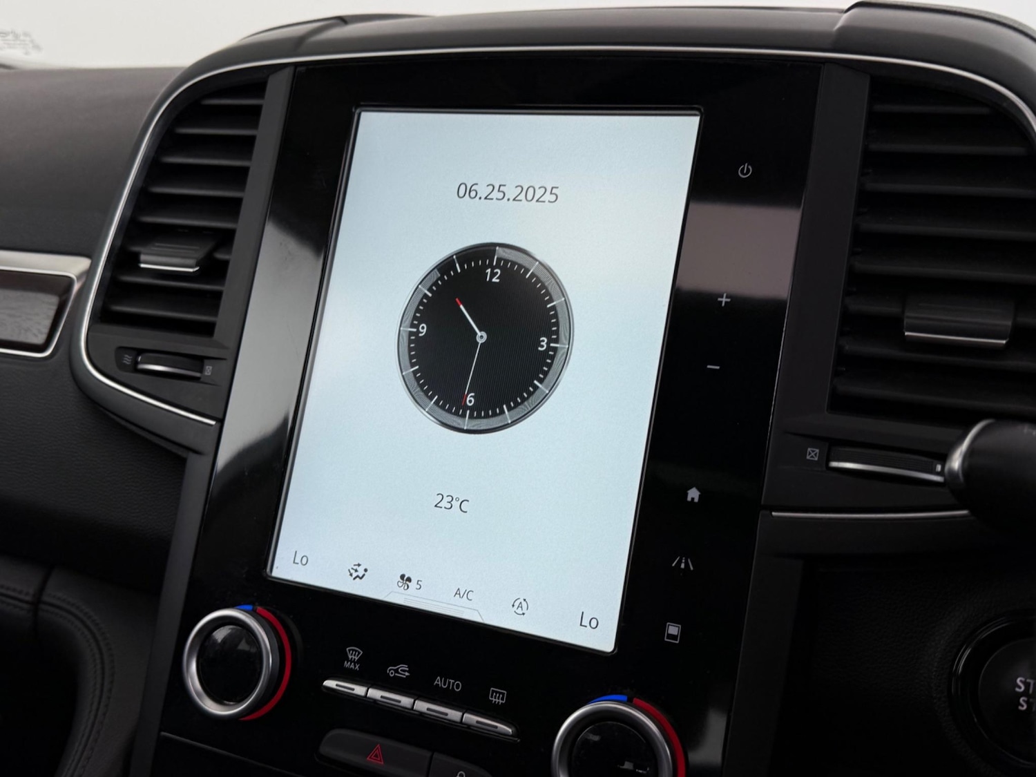 Used Renault Koleos 2018 for sale - 77243942: Photo 32