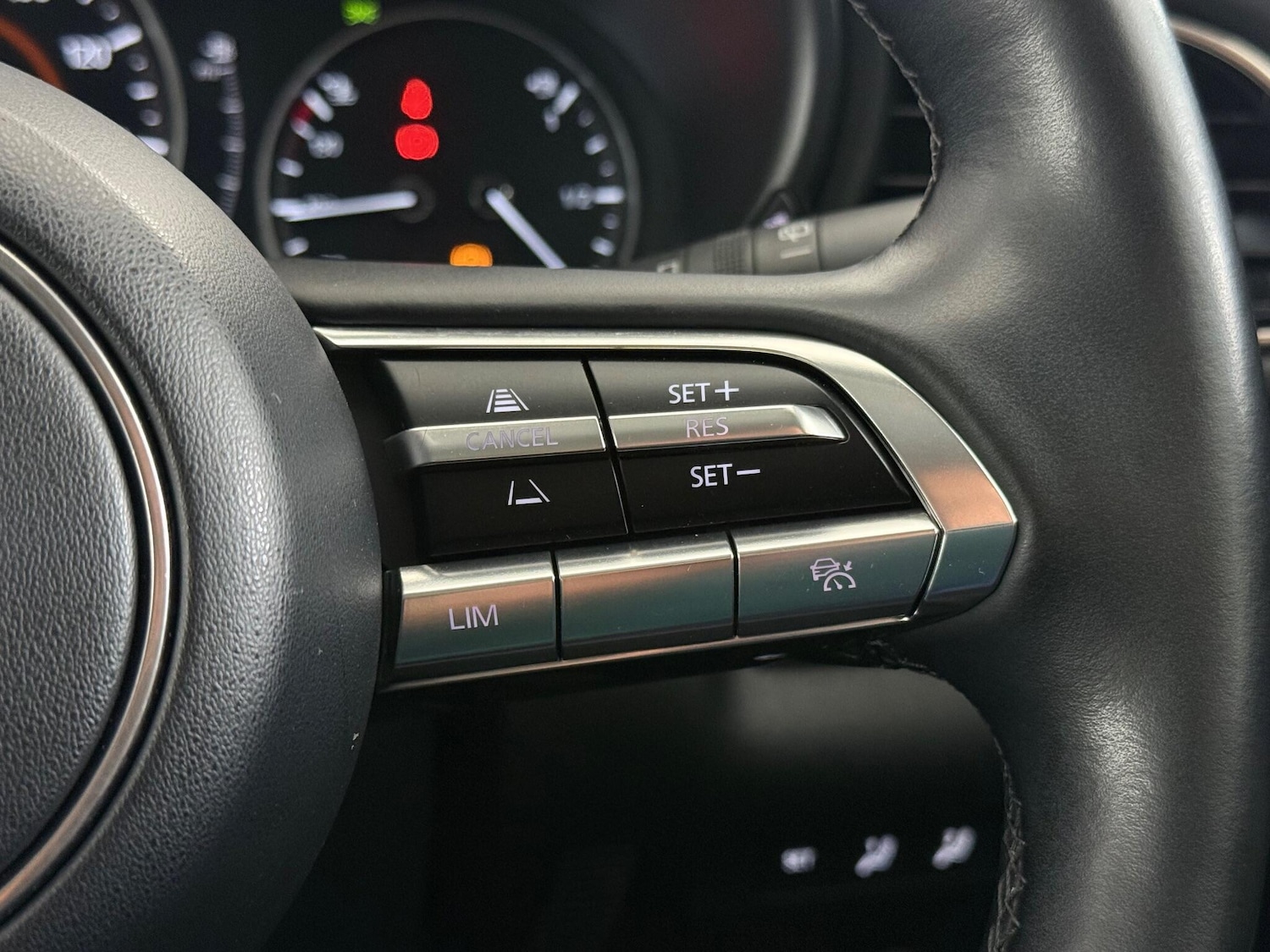 Used Mazda CX-30 2022 for sale - 76466713: Photo 31