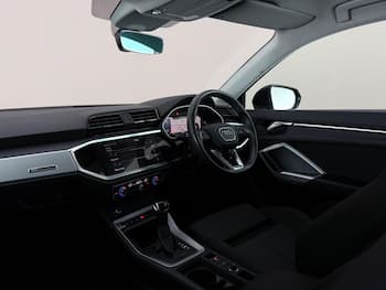 Used Audi Q3 2023 for sale - 79633105: Photo