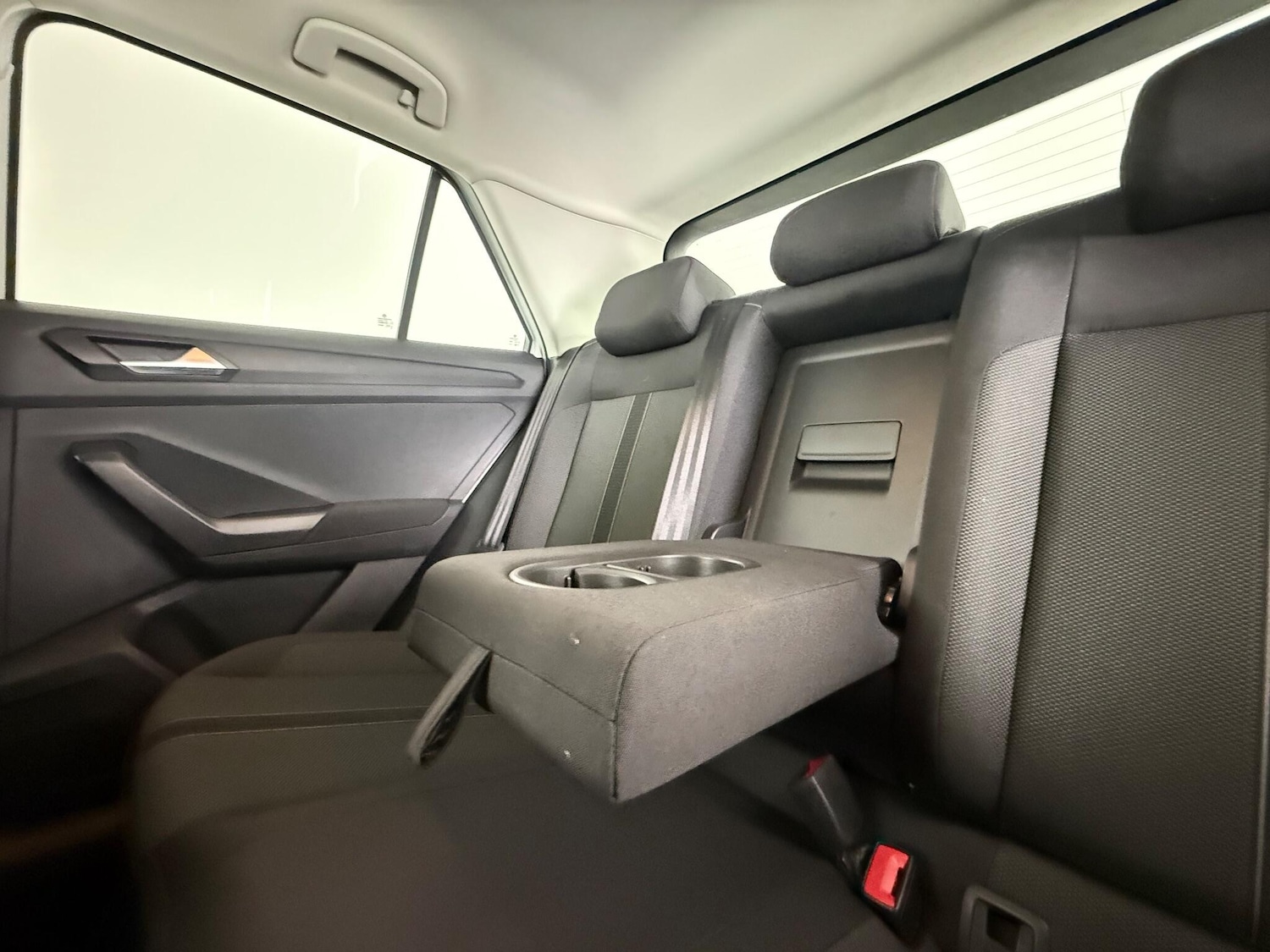 Used Volkswagen T-Roc 2022 for sale - 77260401: Photo 15