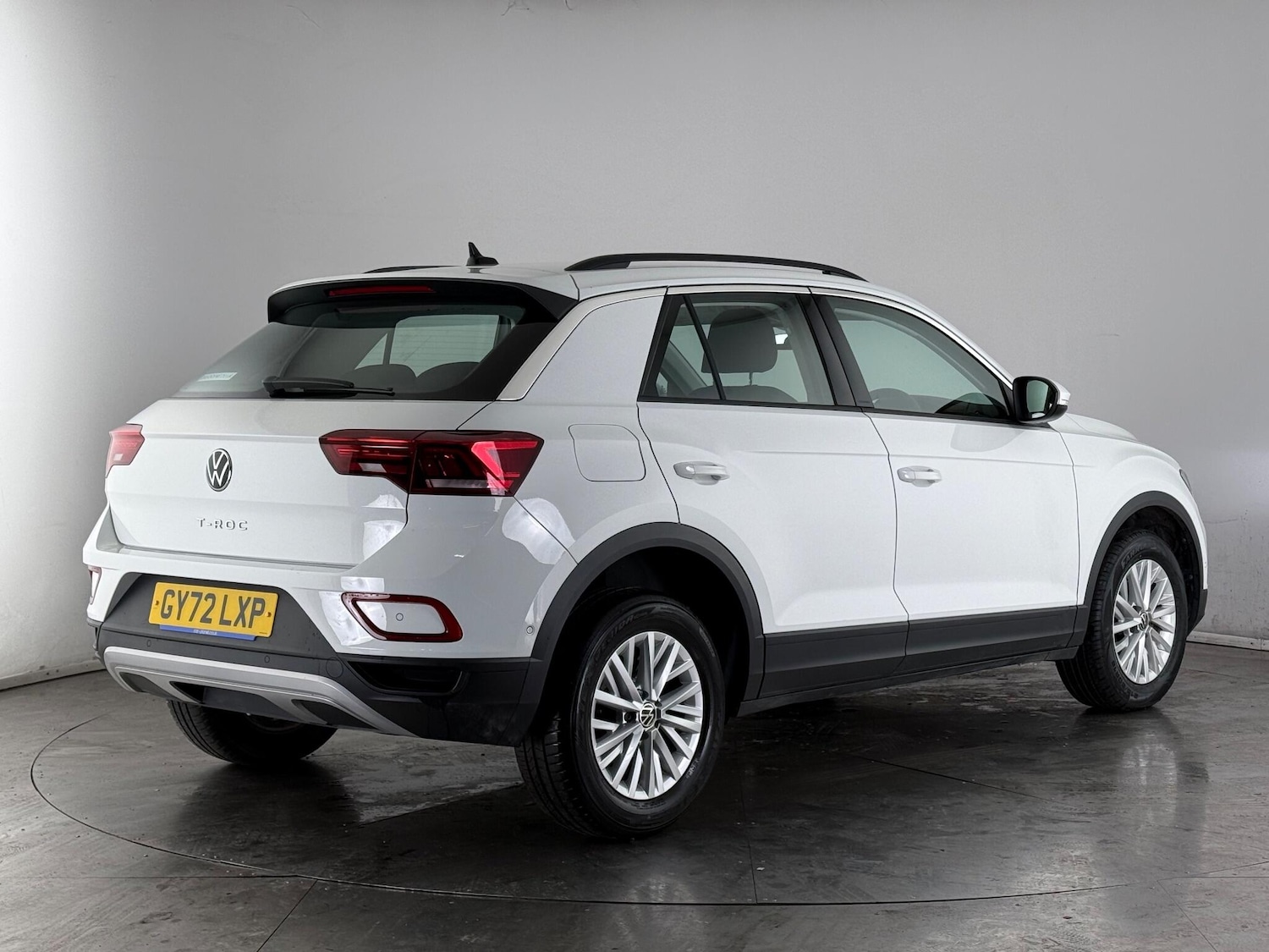 Used Volkswagen T-Roc 2022 for sale - 77260401: Photo 4