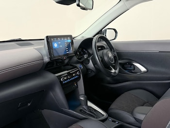 Used Toyota Yaris Cross 2022 for sale - 79533718: Photo