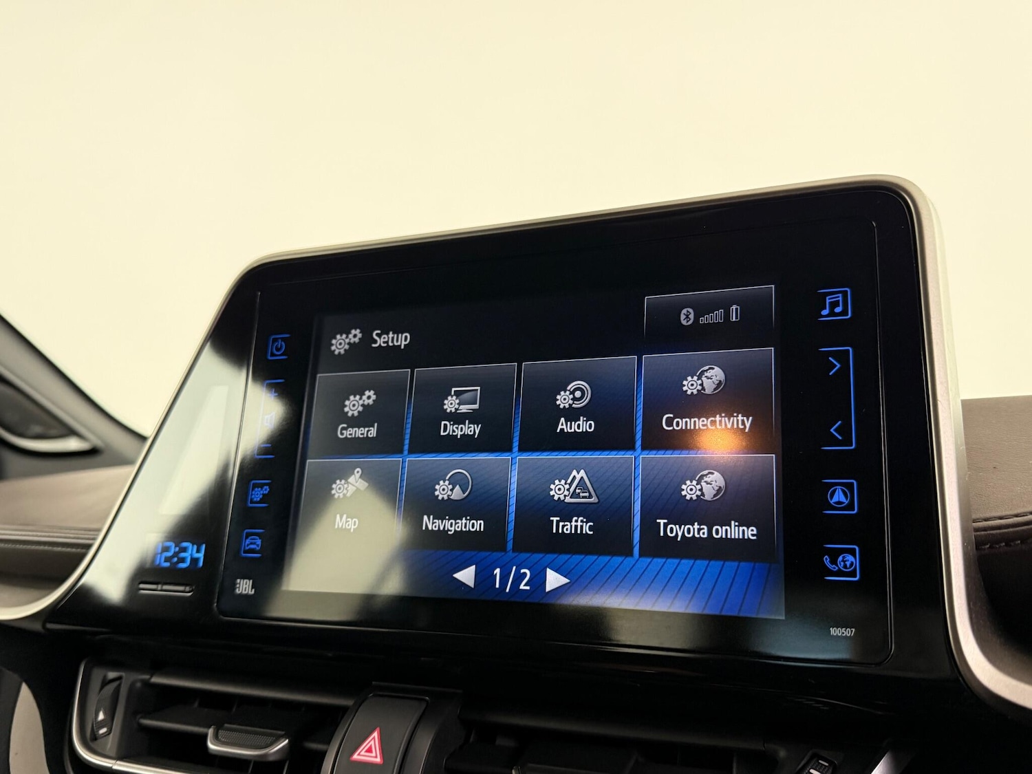 Used Toyota C-HR 2018 for sale - 76466897: Photo 34