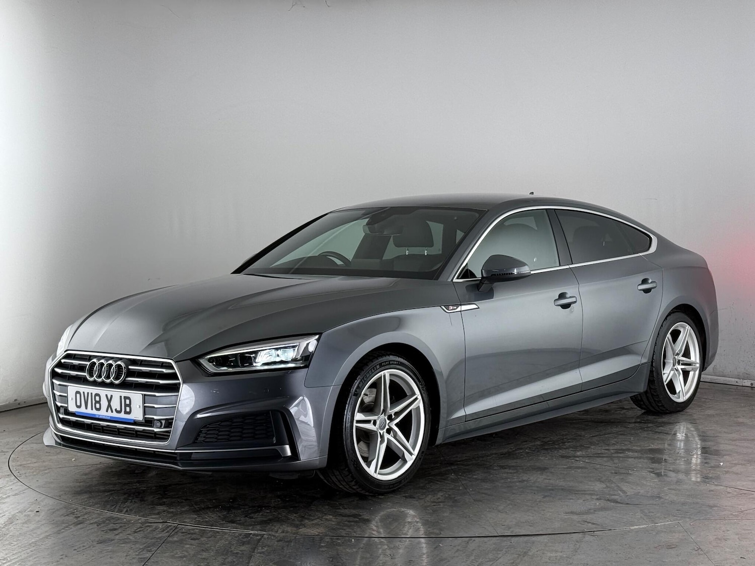 Used Audi A5 2018 for sale - 77054043: Photo 4