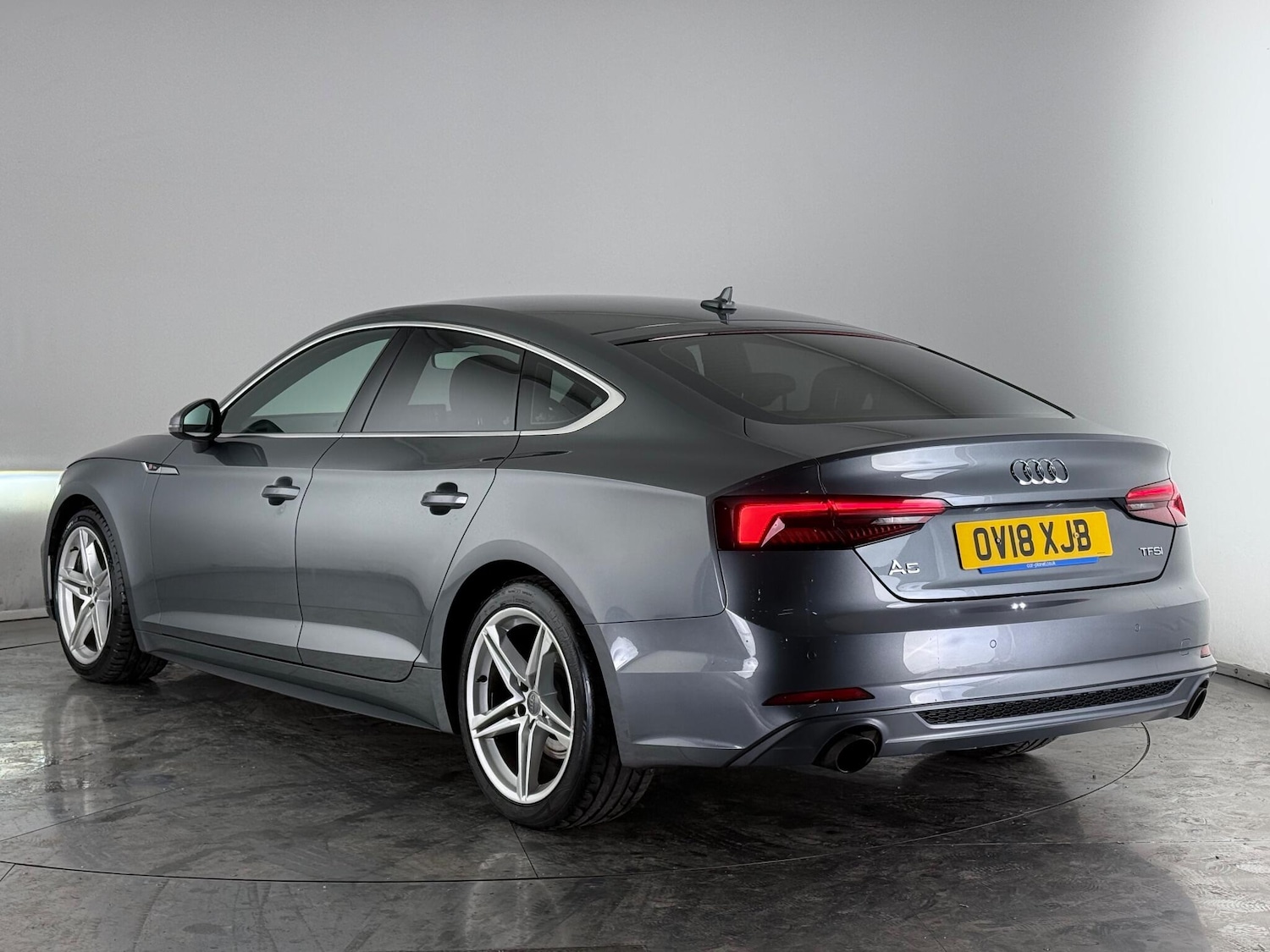 Used Audi A5 2018 for sale - 77054043: Photo 5