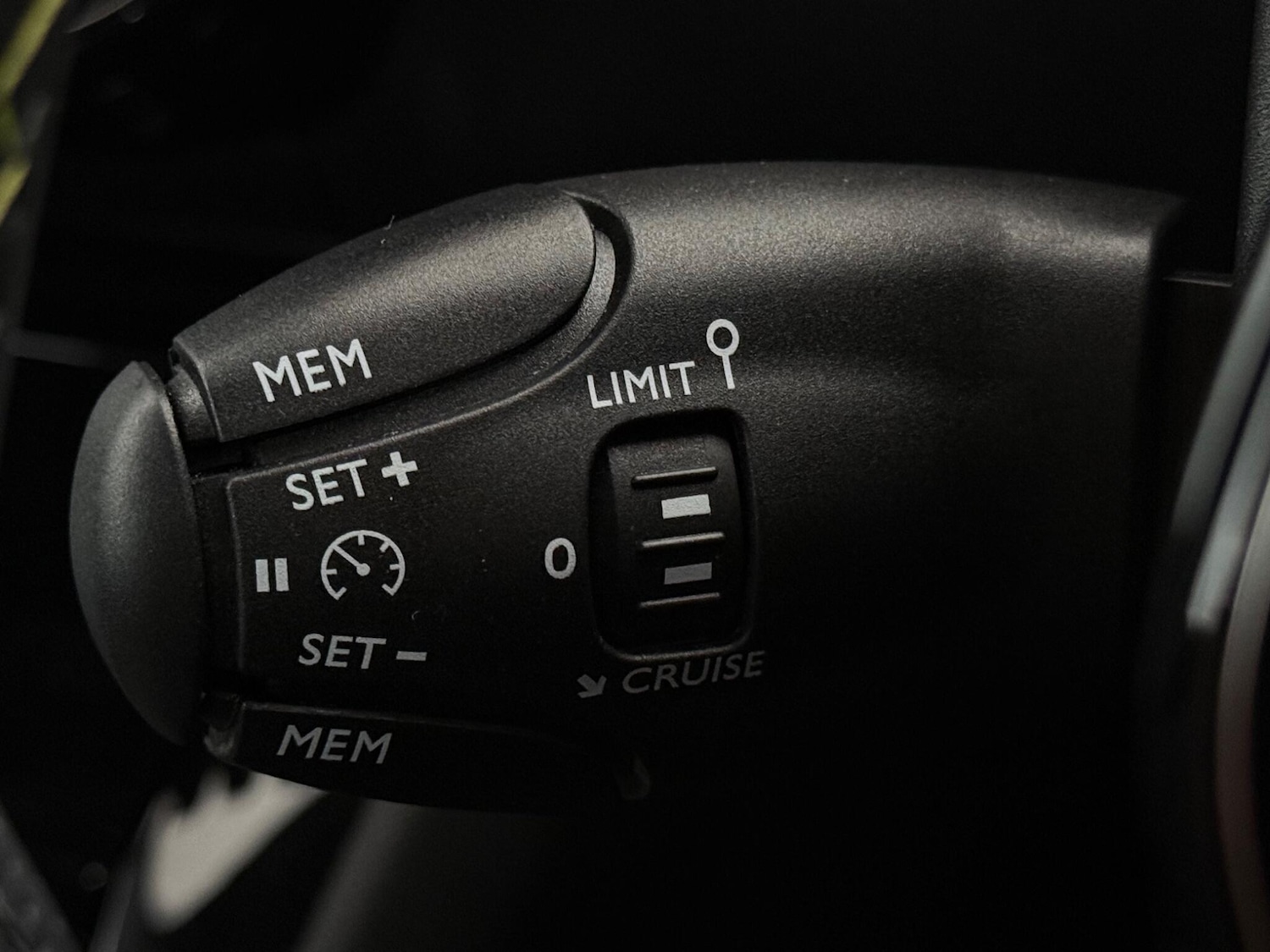 Used Peugeot 208 2022 for sale - 77412506: Photo 19