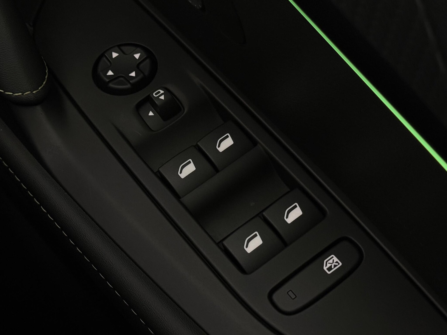 Used Peugeot 208 2022 for sale - 77412506: Photo 24