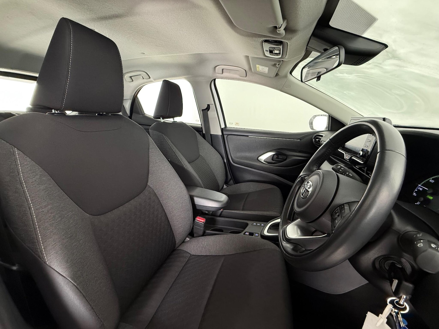 Used Toyota Yaris 2022 for sale - 76466871: Photo 14