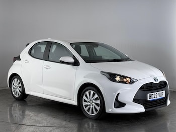 Used Toyota Yaris 2022 for sale - 76466871: Photo