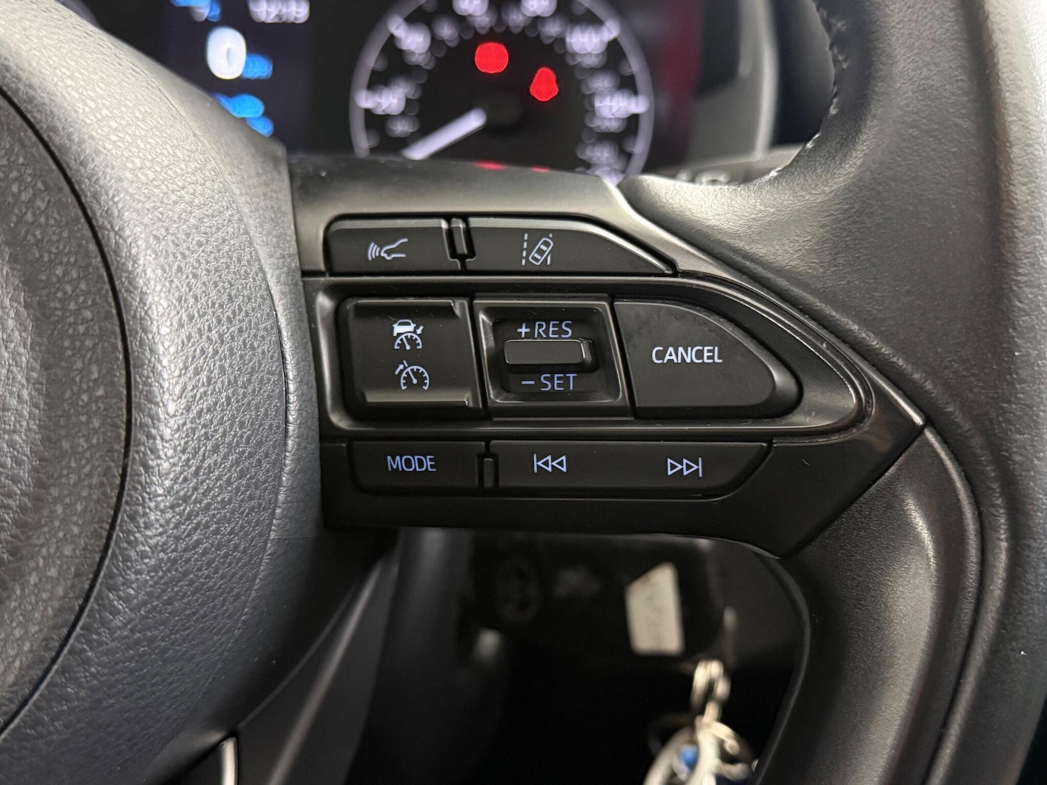 Used Toyota Yaris 2022 for sale - 76466871: Photo 24