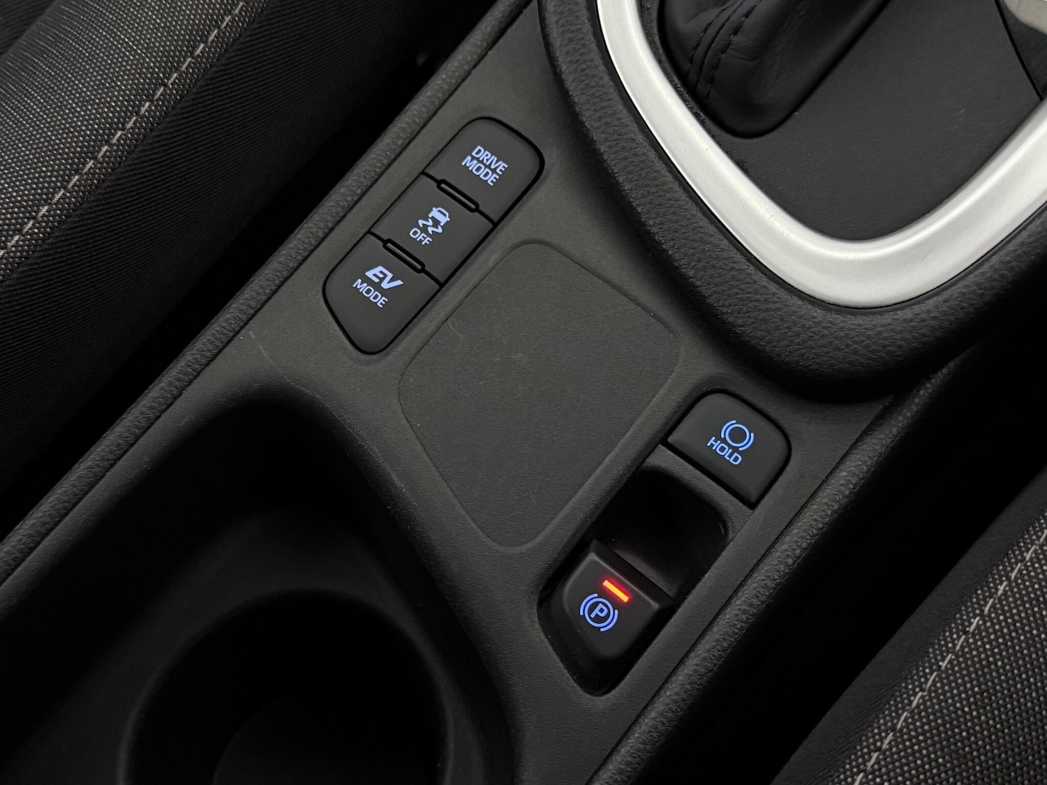 Used Toyota Yaris 2022 for sale - 76466871: Photo 34