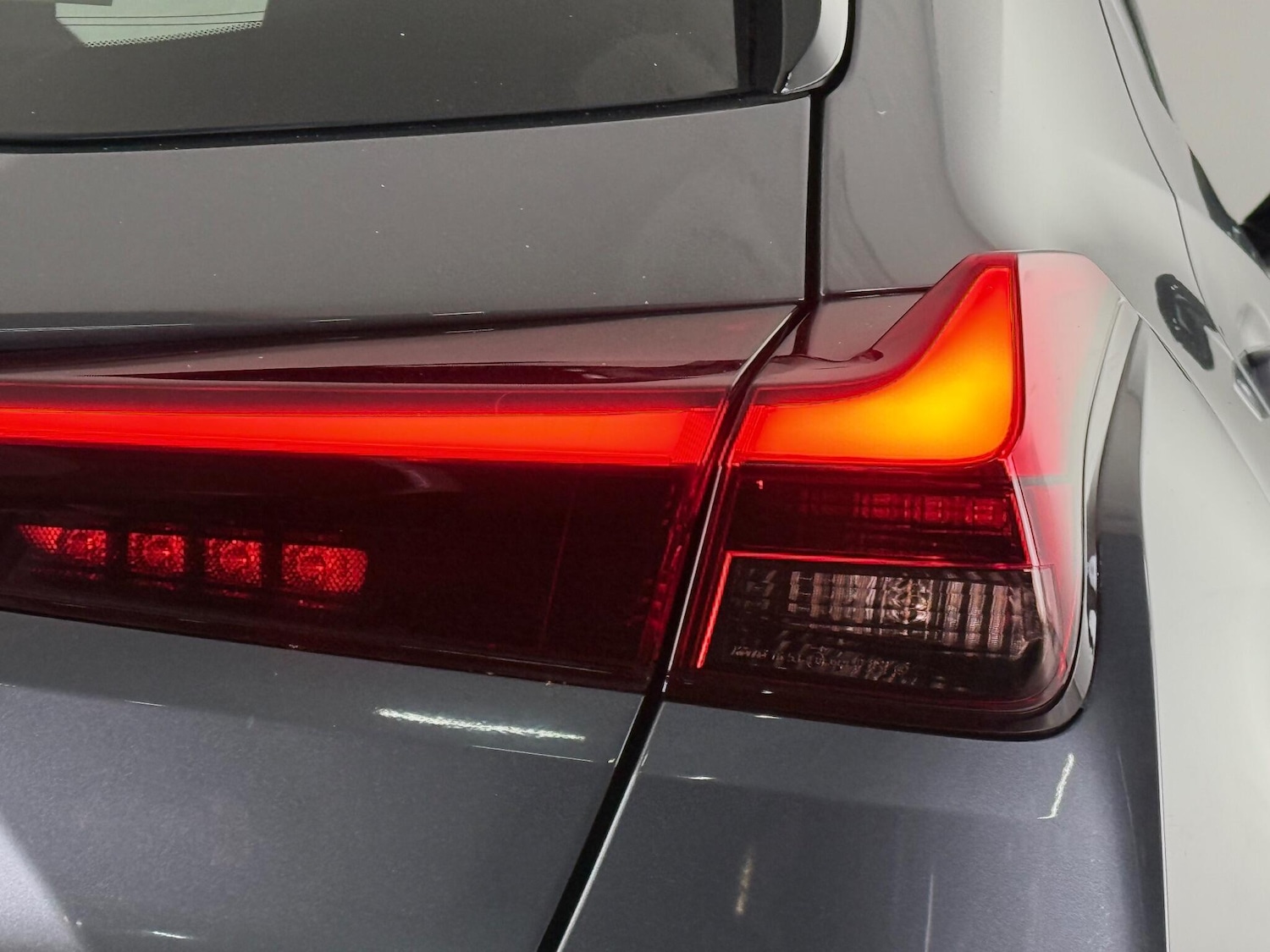 Used Lexus UX 2022 for sale - 77222219: Photo 8