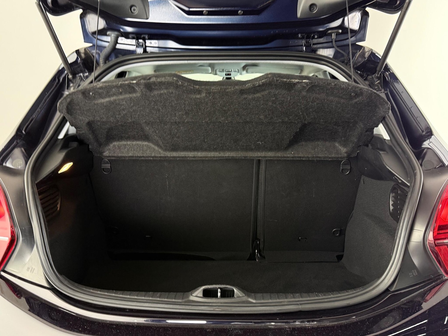 Used Peugeot 208 2019 for sale - 76467239: Photo 12