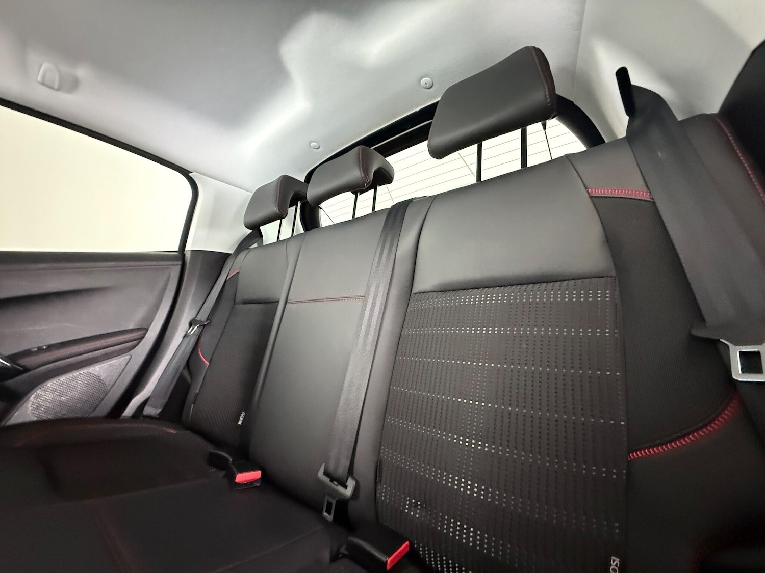 Used Peugeot 208 2019 for sale - 76467239: Photo 16