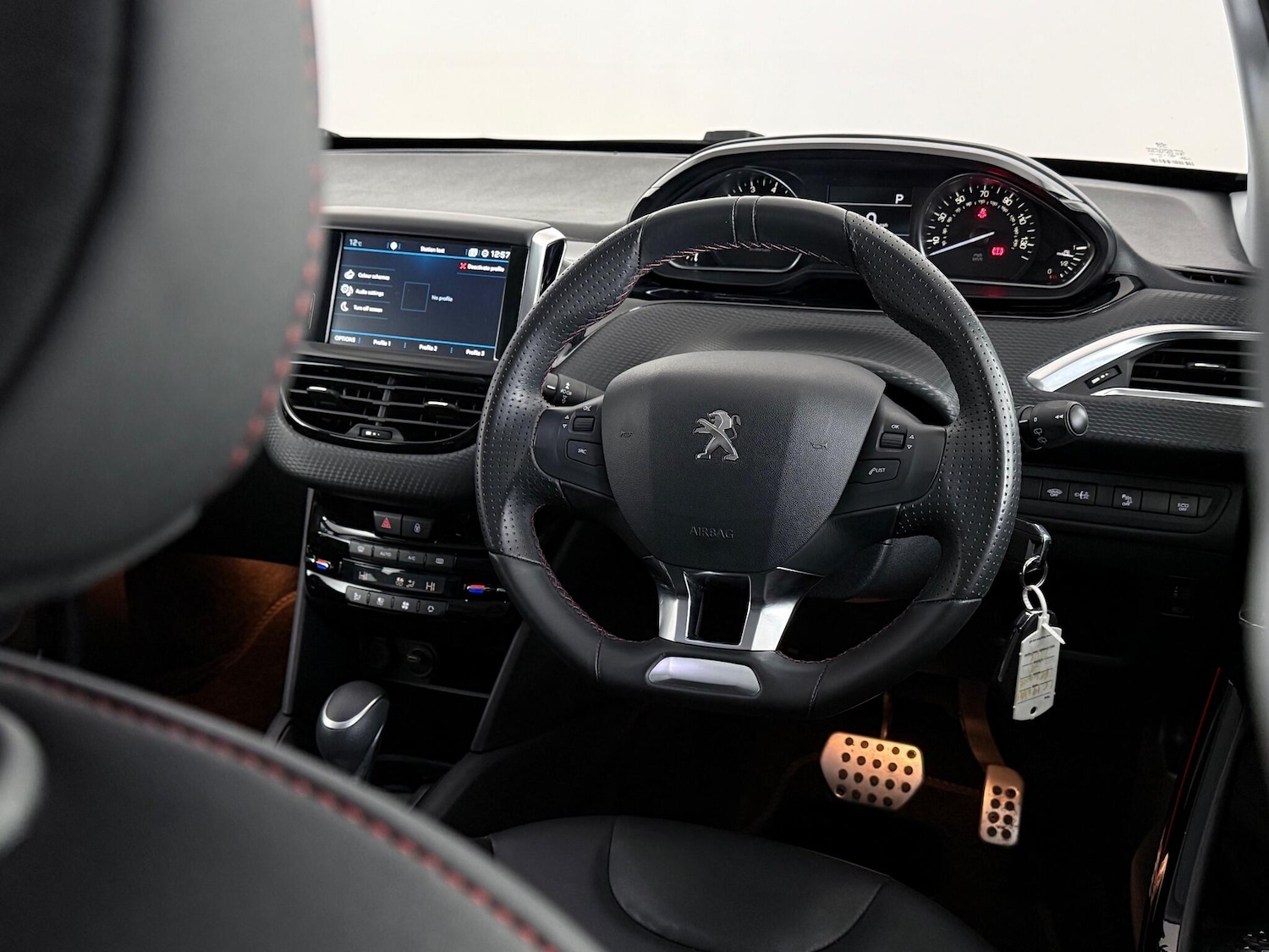 Used Peugeot 208 2019 for sale - 76467239: Photo 19