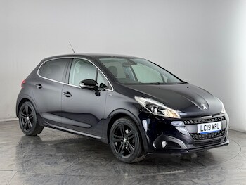 Used Peugeot 208 2019 for sale - 76467239: Photo