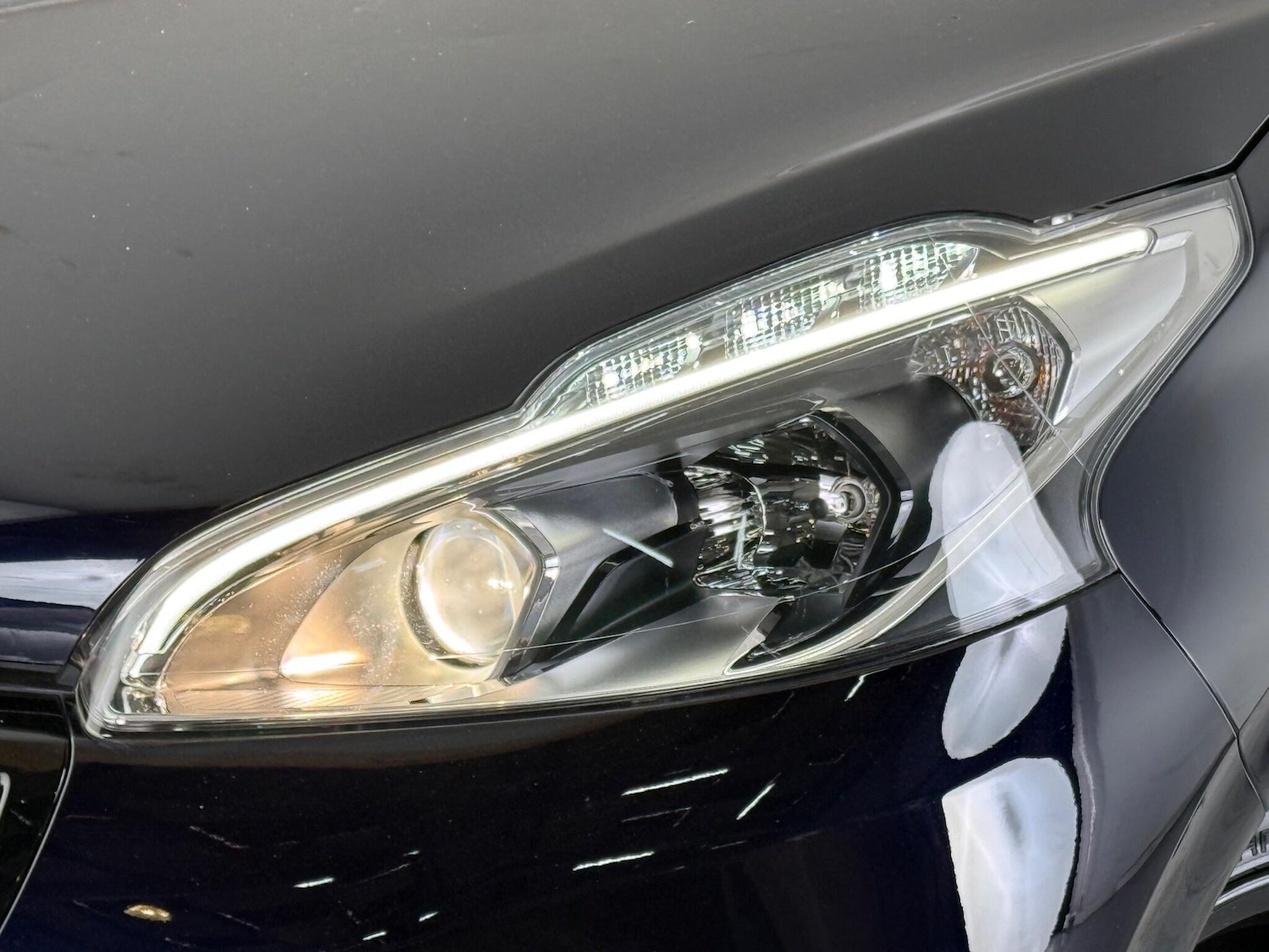 Used Peugeot 208 2019 for sale - 76467239: Photo 9