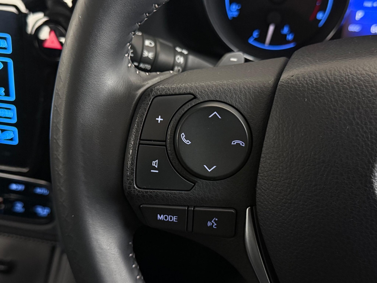 Used Toyota Auris 2016 for sale - 76990303: Photo 25