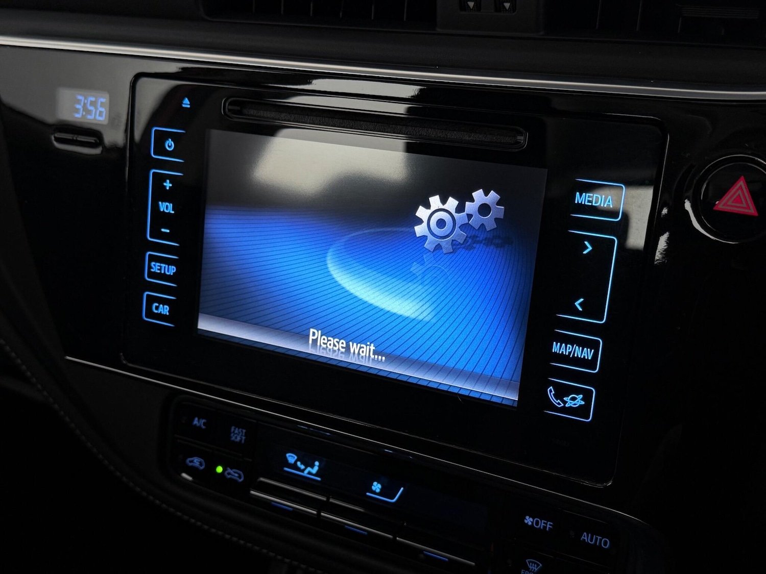 Used Toyota Auris 2016 for sale - 76990303: Photo 32