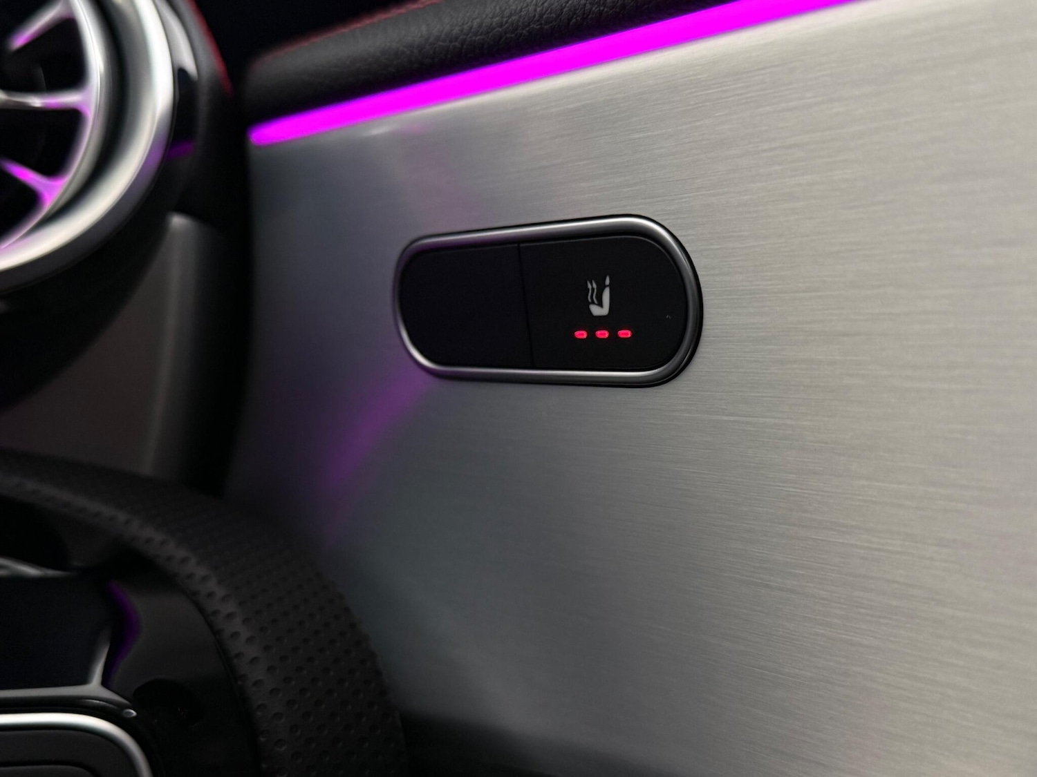 Used Mercedes-Benz CLA 2023 for sale - 76467360: Photo 16