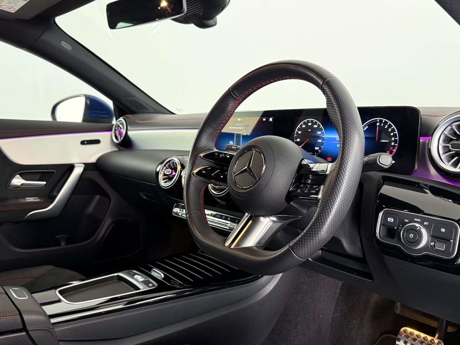 Used Mercedes-Benz CLA 2023 for sale - 76467360: Photo 22