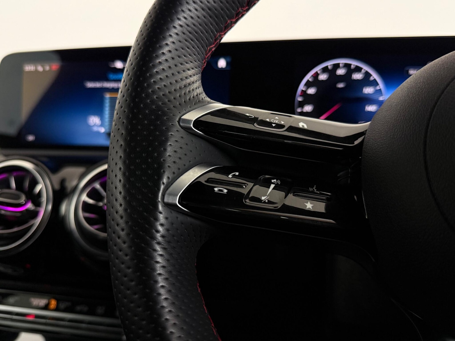 Used Mercedes-Benz CLA 2023 for sale - 76467360: Photo 23