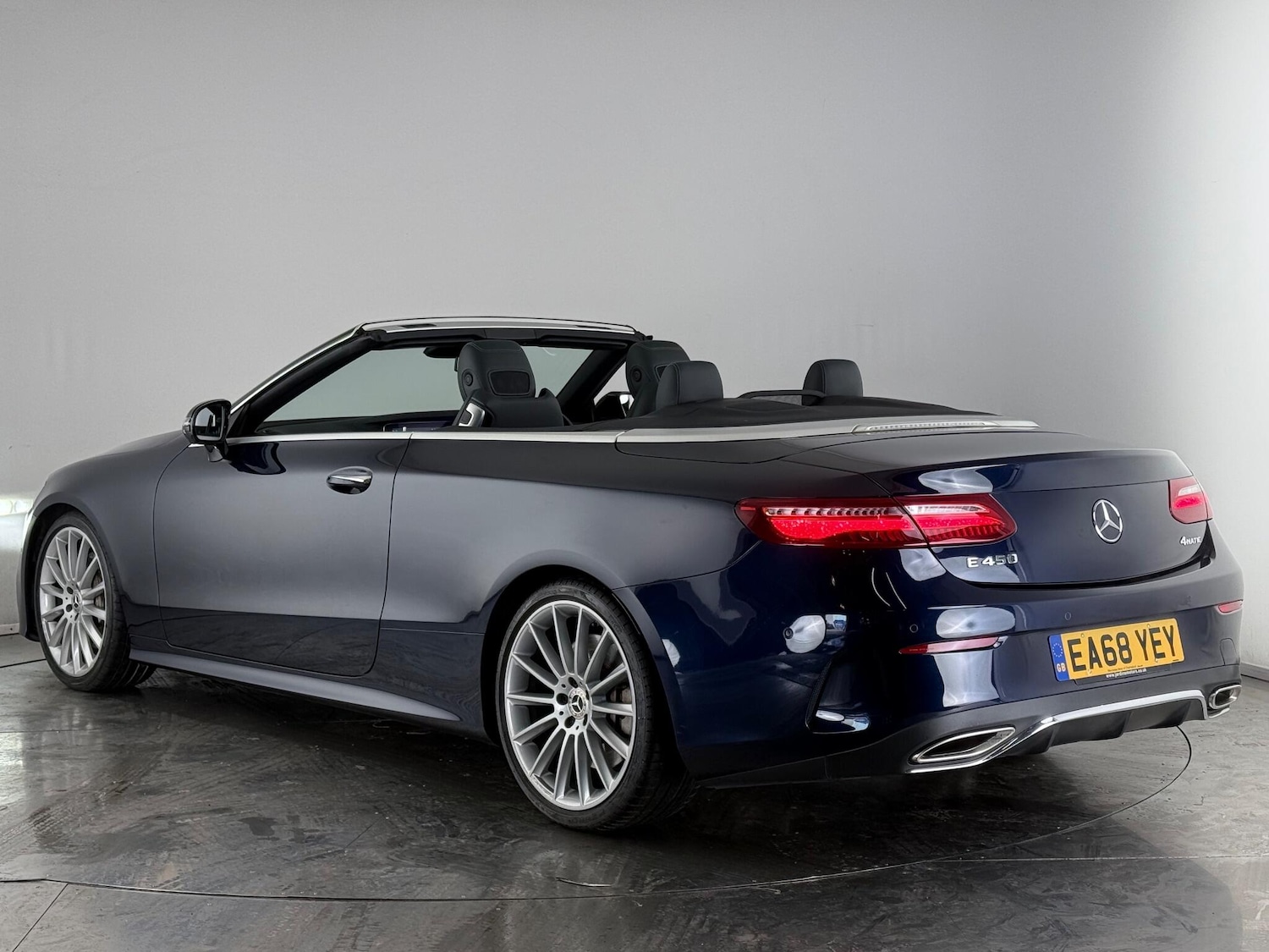 Used Mercedes-Benz E Class 2018 for sale - 76466937: Photo 5