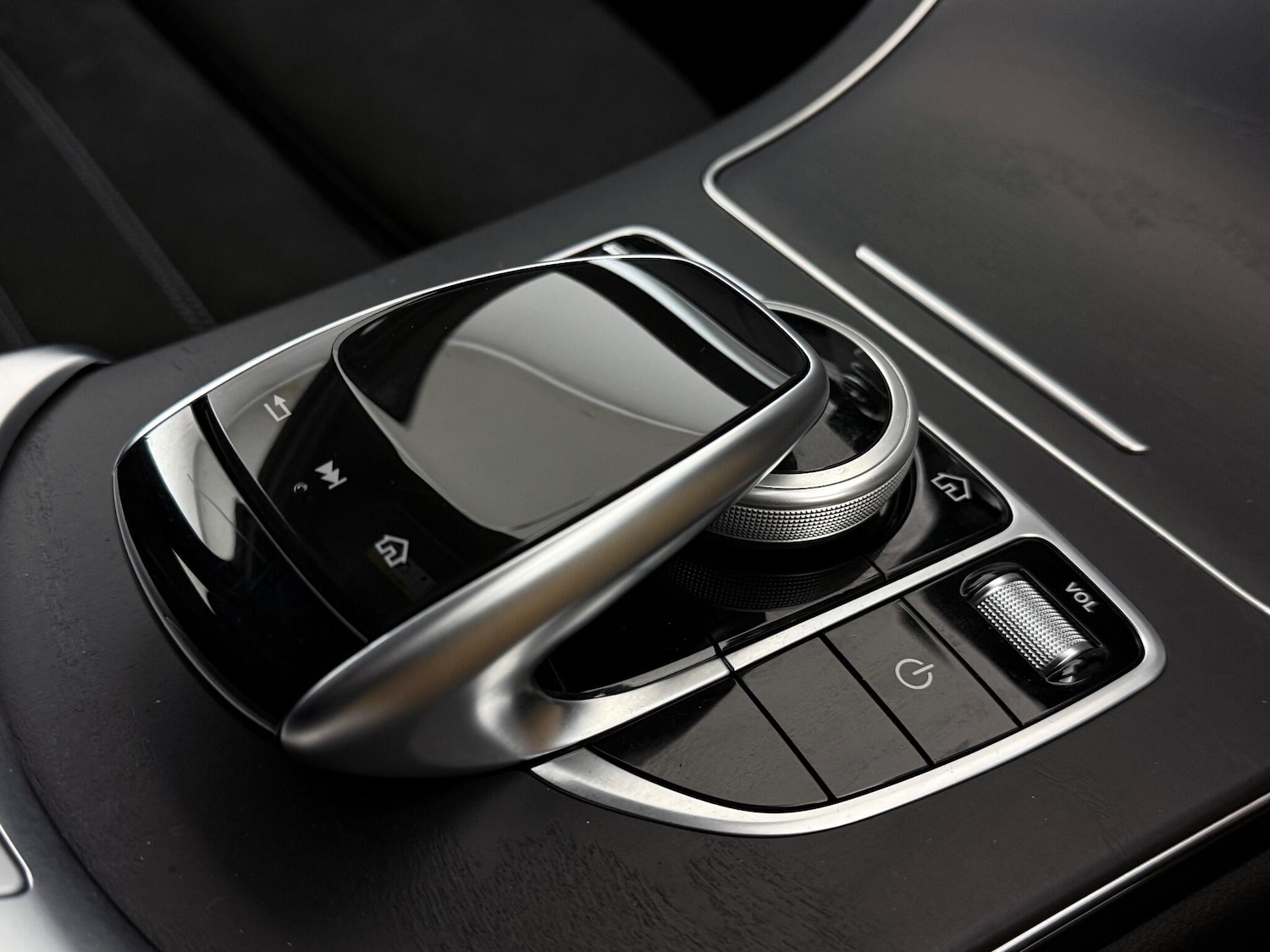 Used Mercedes-Benz C Class 2019 for sale - 77259849: Photo 33