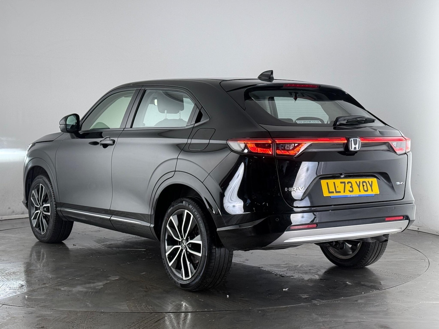 Used Honda HR-V 2023 for sale - 77183134: Photo 3