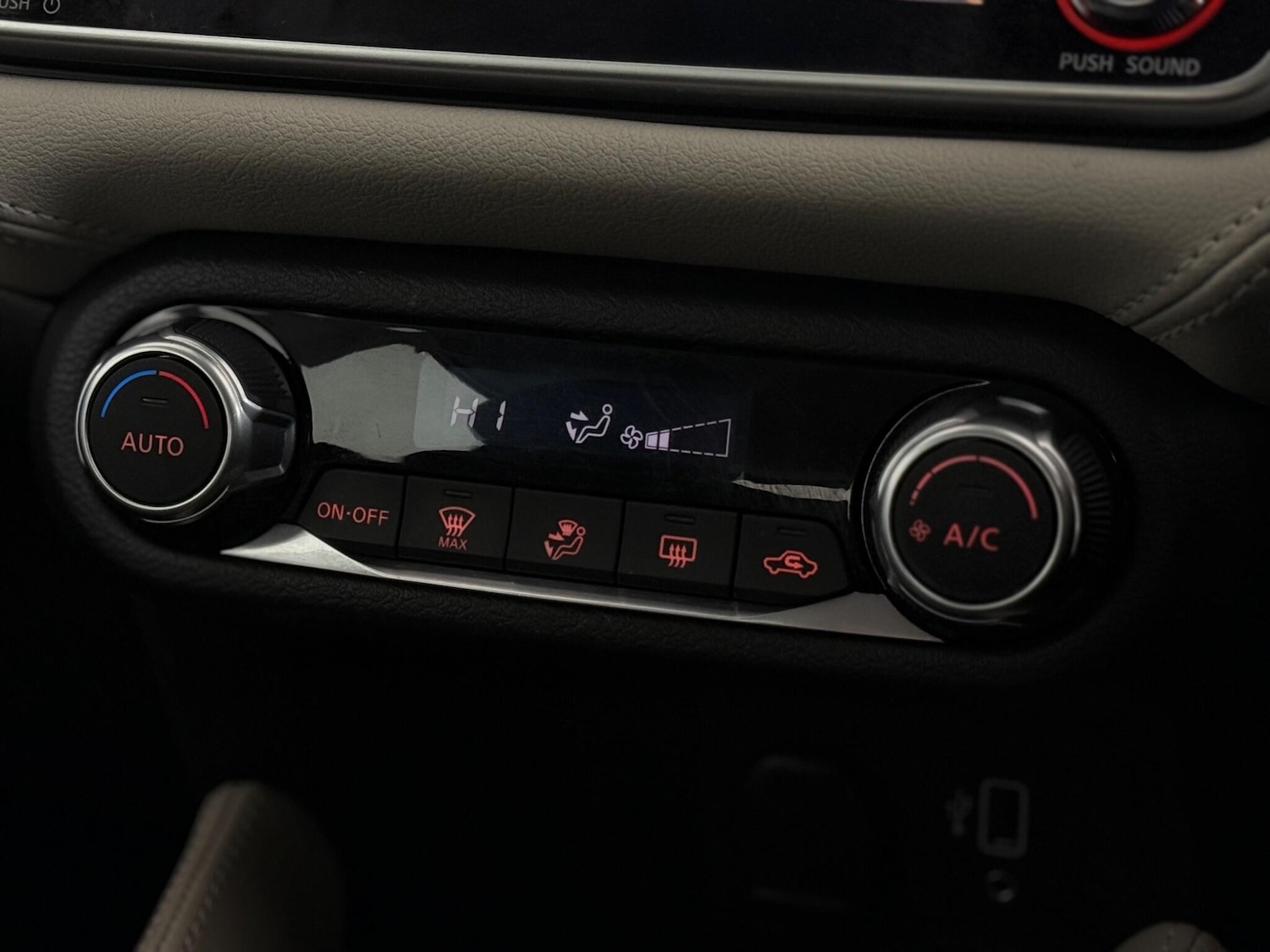 Used Nissan Micra 2019 for sale - 77760550: Photo 22