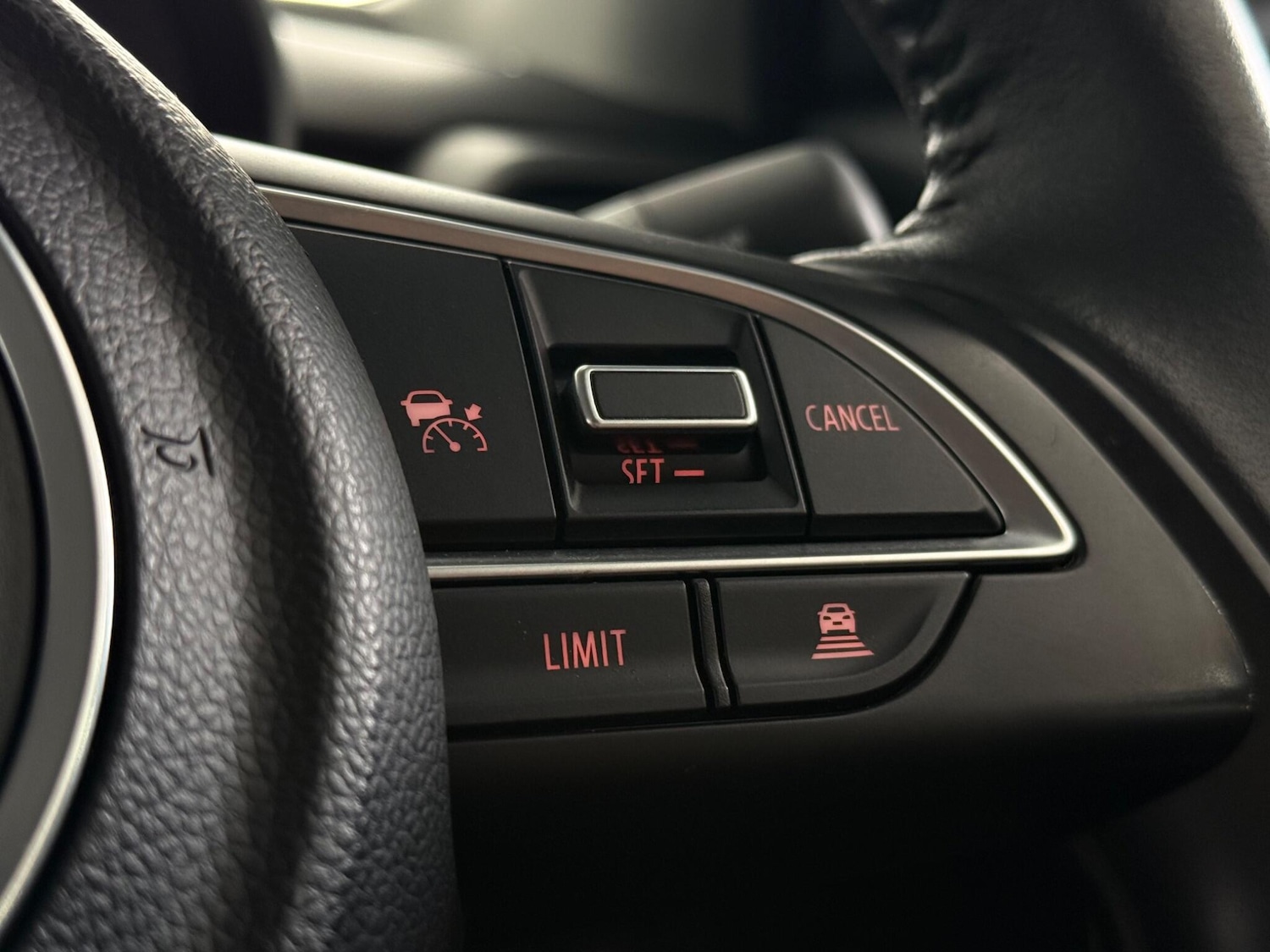 Used Suzuki Swift 2023 for sale - 77560059: Photo 18