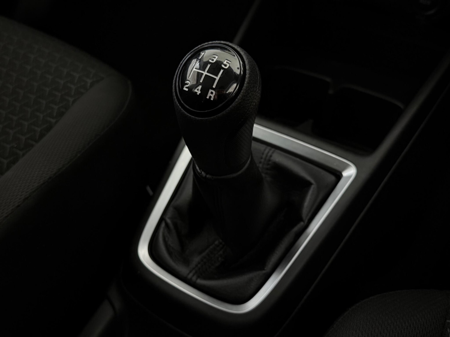 Used Suzuki Swift 2023 for sale - 77560059: Photo 27