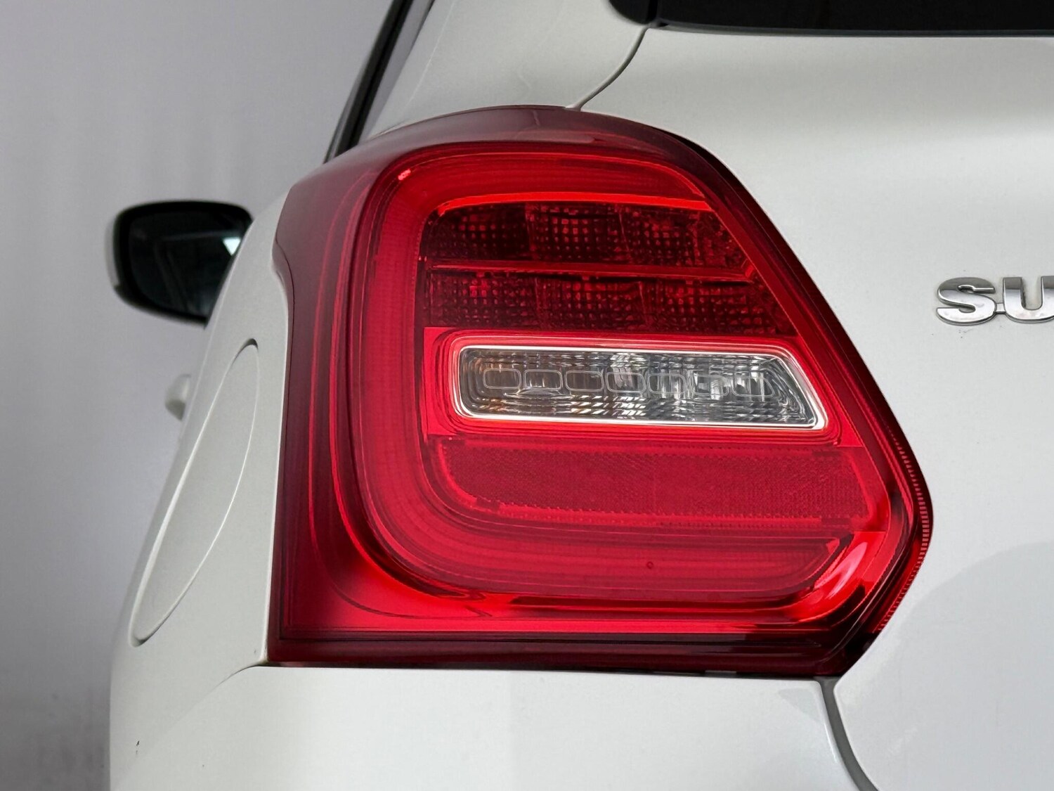 Used Suzuki Swift 2023 for sale - 77560059: Photo 6