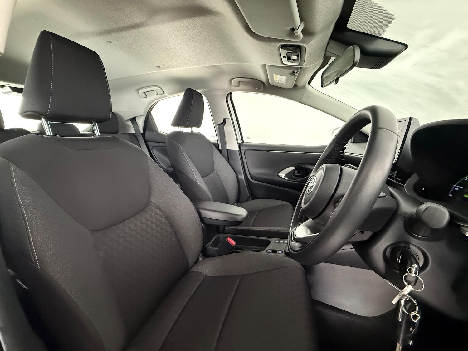 Used Toyota Yaris 2022 for sale - 77222780: Photo 12