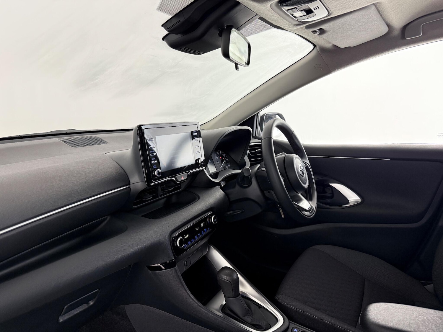 Used Toyota Yaris 2022 for sale - 77222780: Photo 13