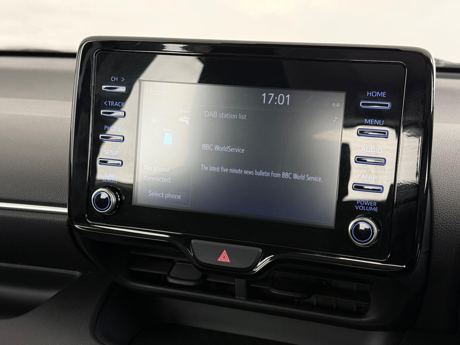 Used Toyota Yaris 2022 for sale - 77222780: Photo 26