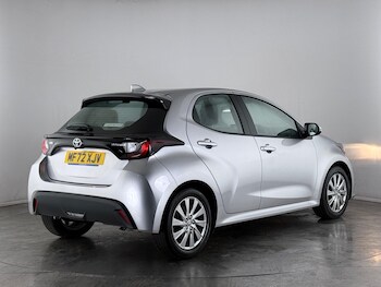 Used Toyota Yaris 2022 for sale - 77222780: Photo