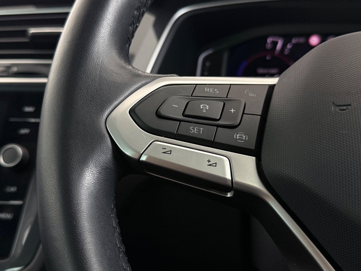 Used Volkswagen Tiguan 2022 for sale - 77543468: Photo 15