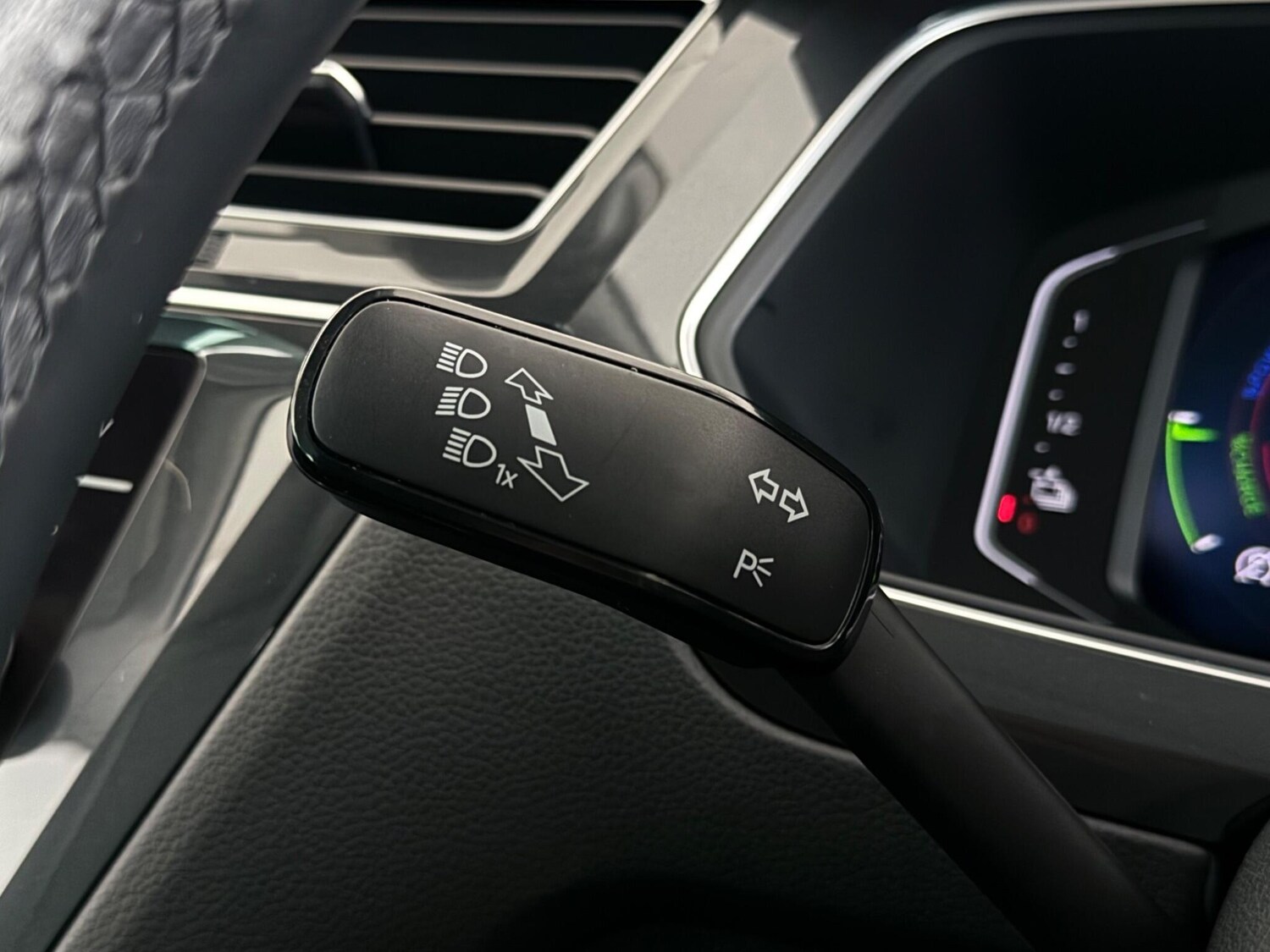 Used Volkswagen Tiguan 2022 for sale - 77543468: Photo 18