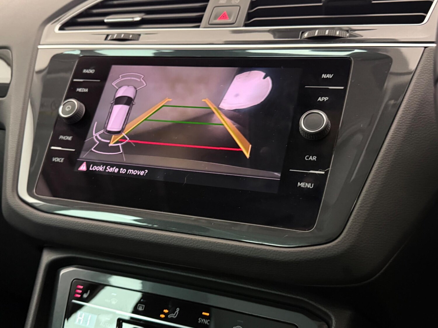 Used Volkswagen Tiguan 2022 for sale - 77543468: Photo 27