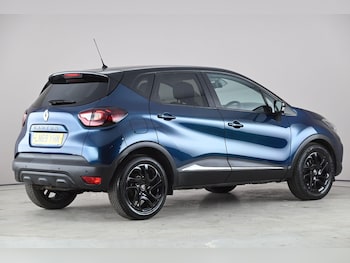 Used Renault Captur 2019 for sale - 78232203: Photo