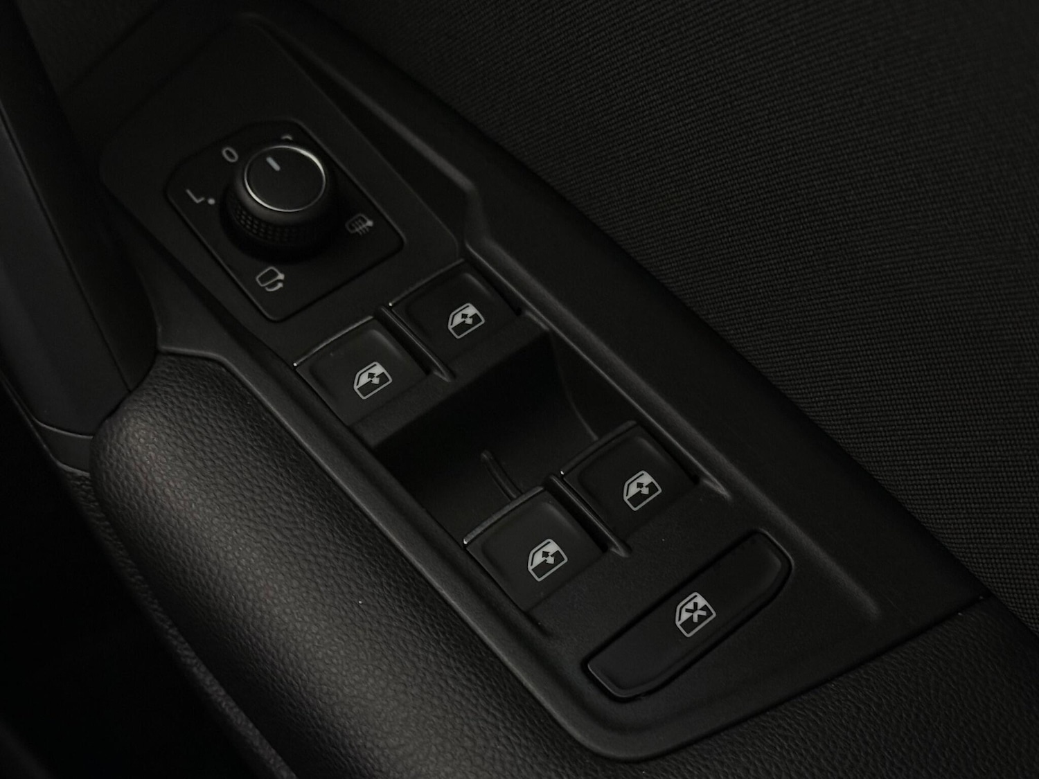 Used Volkswagen Tiguan 2020 for sale - 77260502: Photo 32