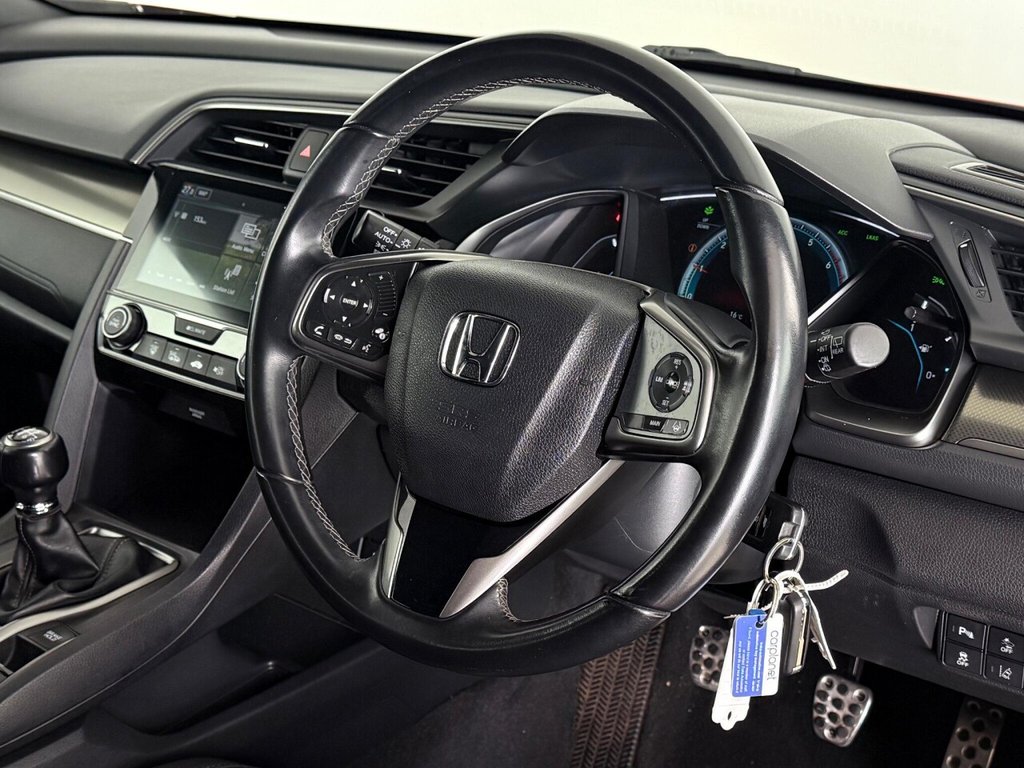 Used Honda Civic 2018 for sale - 75688277: Photo 15