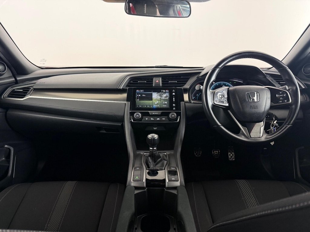 Used Honda Civic 2018 for sale - 75688277: Photo 21