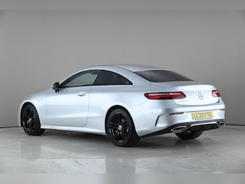 Used Mercedes-Benz E Class 2020 for sale - 78020523: Photo