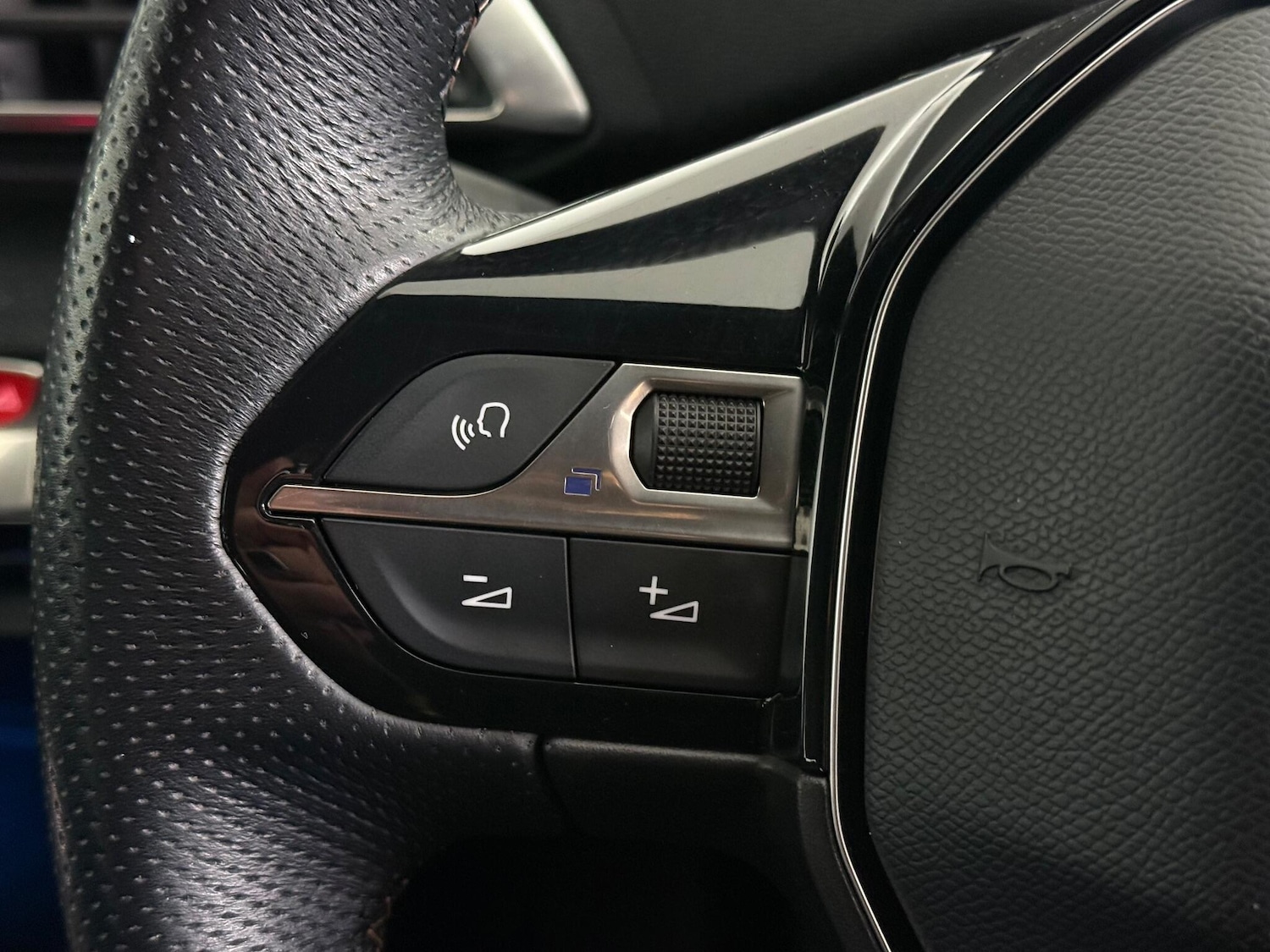 Used Peugeot 3008 2019 for sale - 77246208: Photo 18