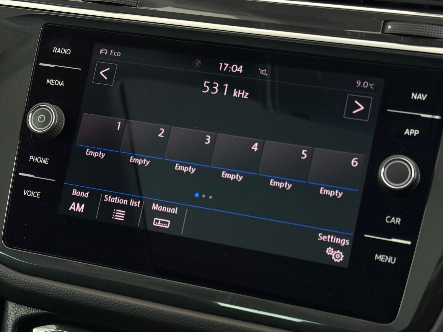 Used Volkswagen Tiguan 2017 for sale - 77799515: Photo 24