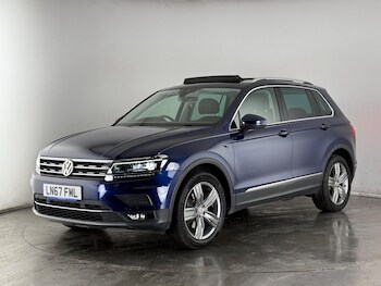 Used Volkswagen Tiguan 2017 for sale - 77799515: Photo