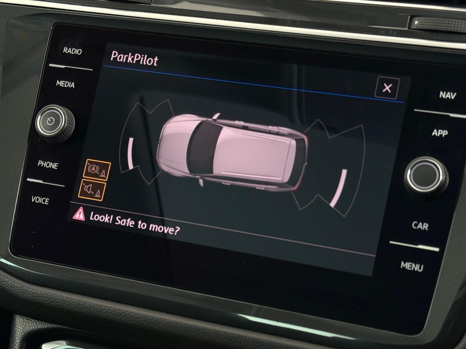 Used Volkswagen Tiguan 2017 for sale - 77799515: Photo 31