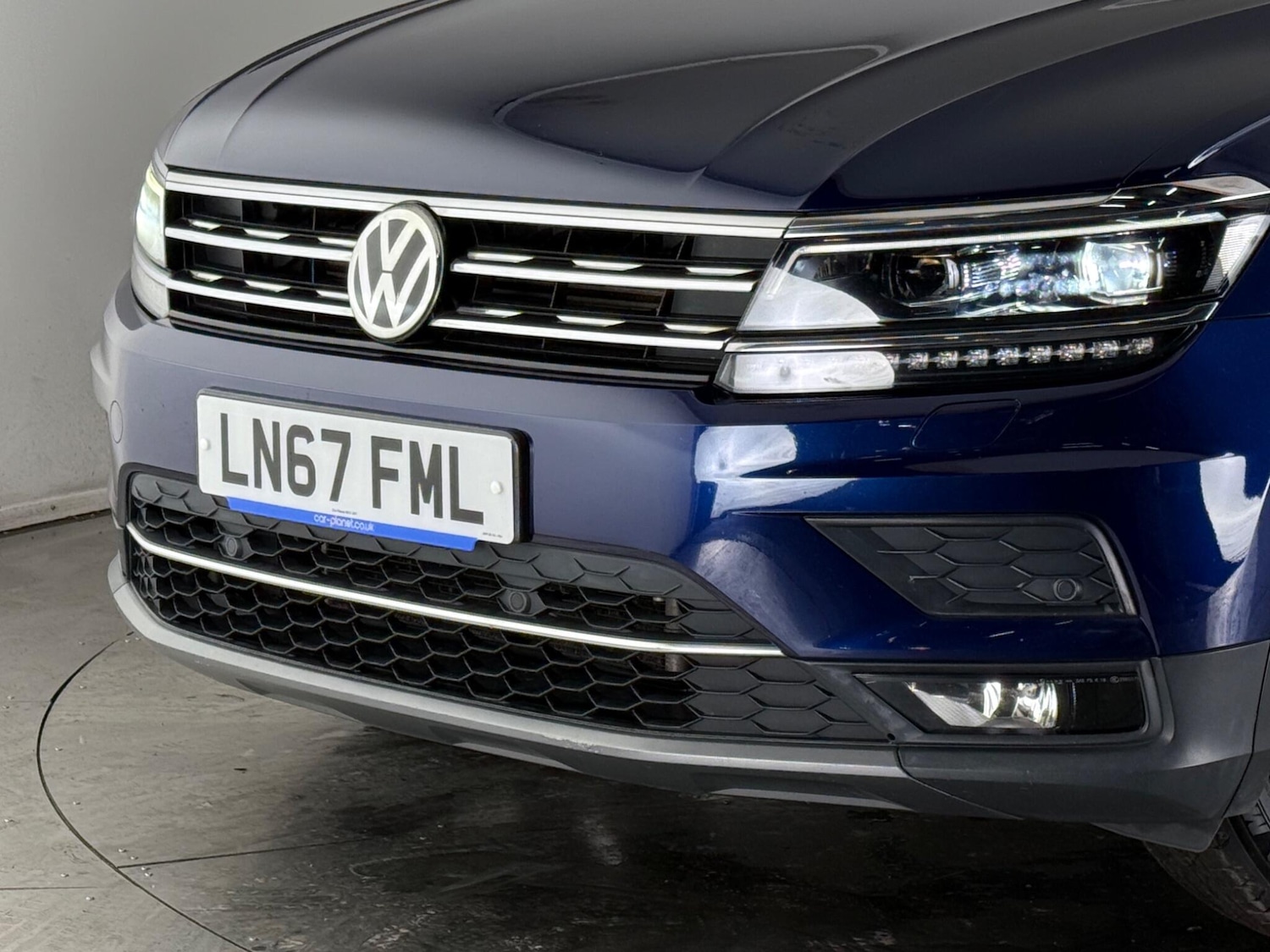 Used Volkswagen Tiguan 2017 for sale - 77799515: Photo 40